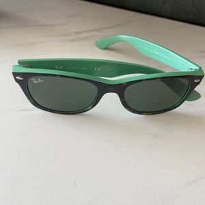 Ray-Ban New Wayfarer sunglasses